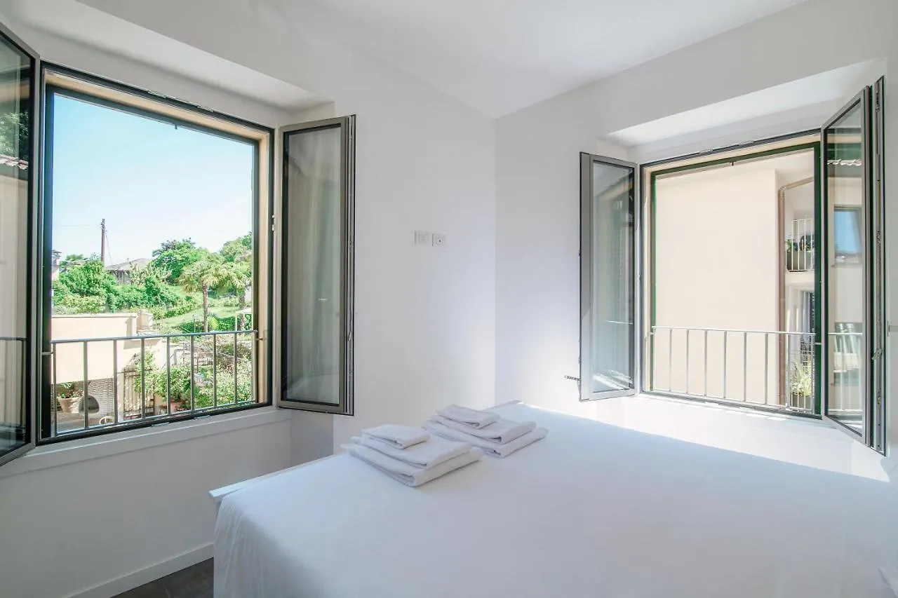 The Bell Tower Apartment - Bellagio Center Italy