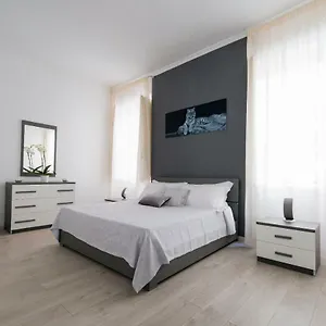 Spanish Steps 3 Bedrooms Cozy,elegant And Rome